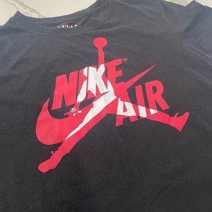 Air Jordan Youth Tshirt. XL